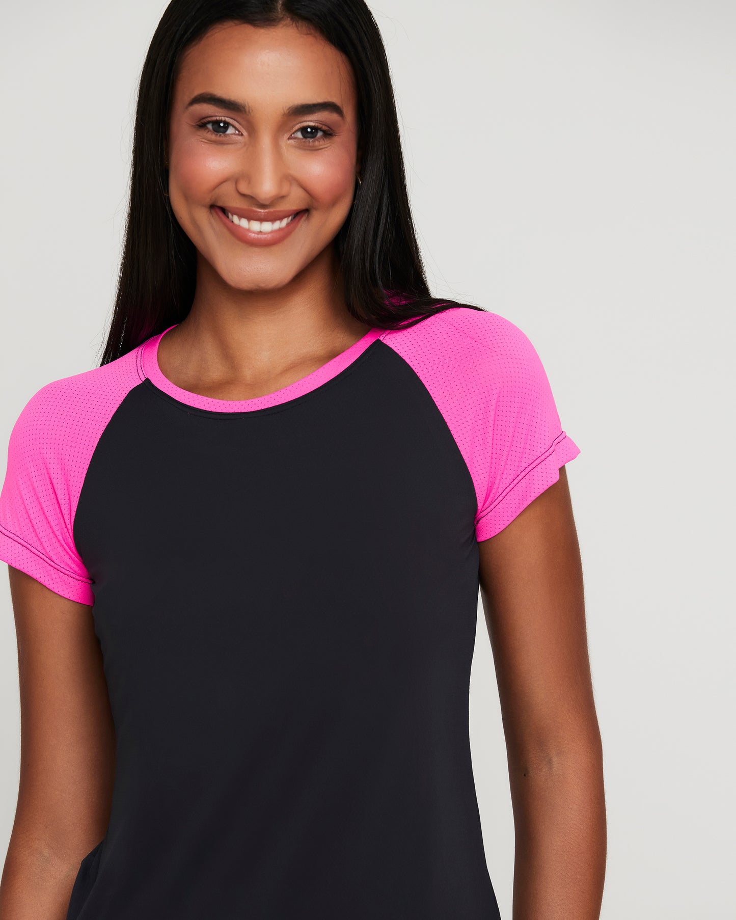 Women's Shirts AeroFit Apparel Short Sleeve Polyamide Raglan T-Shirt